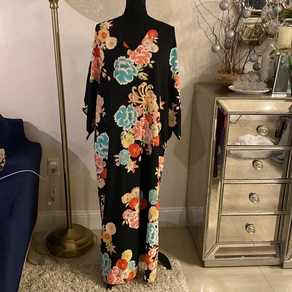 Natori dress size M